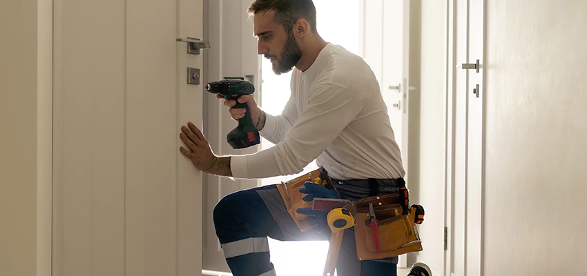 Mailbox Lock Installation Expert in Los Angeles, California